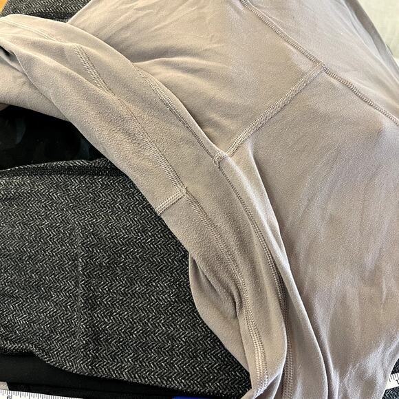 Lululemon Align Cropped Leggings LAST CALL - Picture 5 of 6